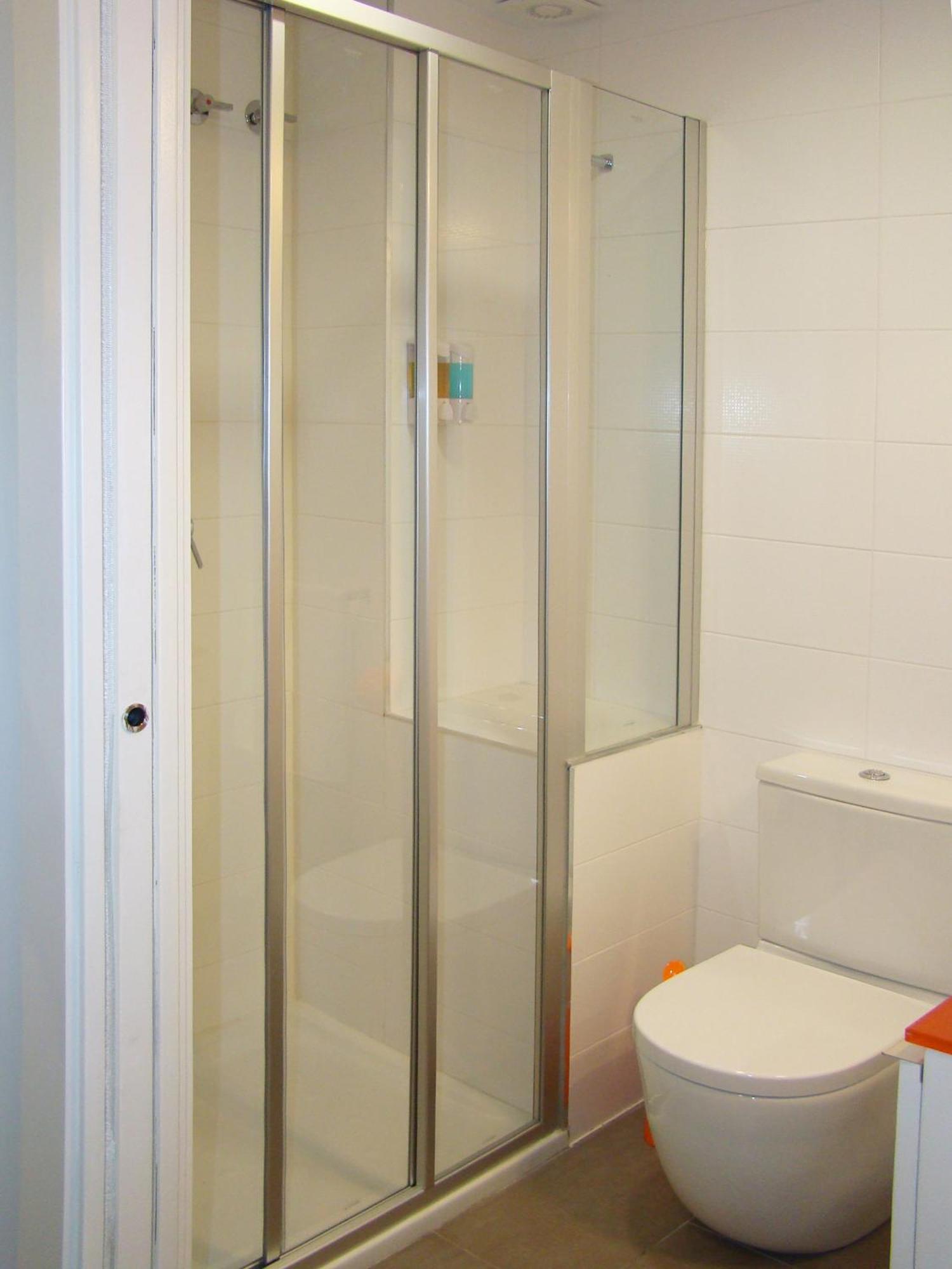 Bekale Hotel Ea Bagian luar foto
