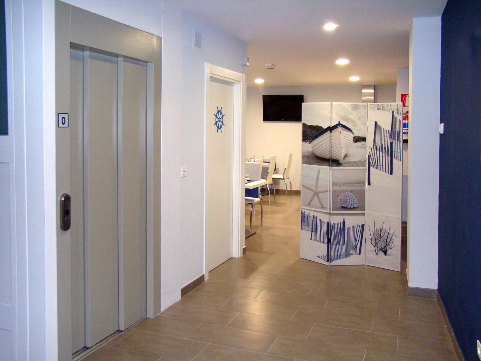 Bekale Hotel Ea Bagian luar foto